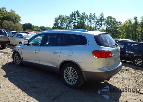 2011 Buick Enclave 1Xl z USA, uszkodzony, nr VIN 5GAKVBED7BJ107577